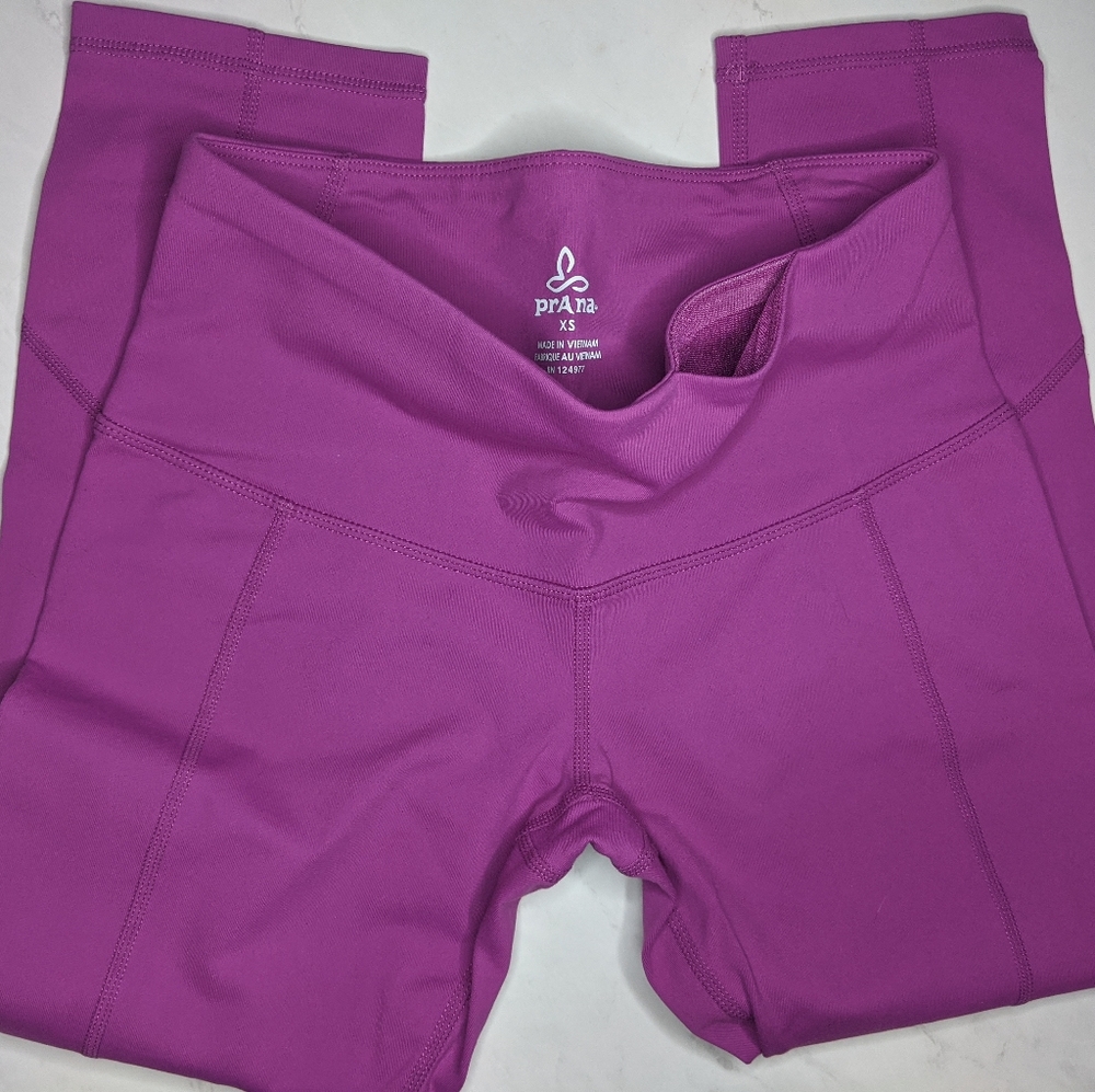 PRANA- cropped leggings